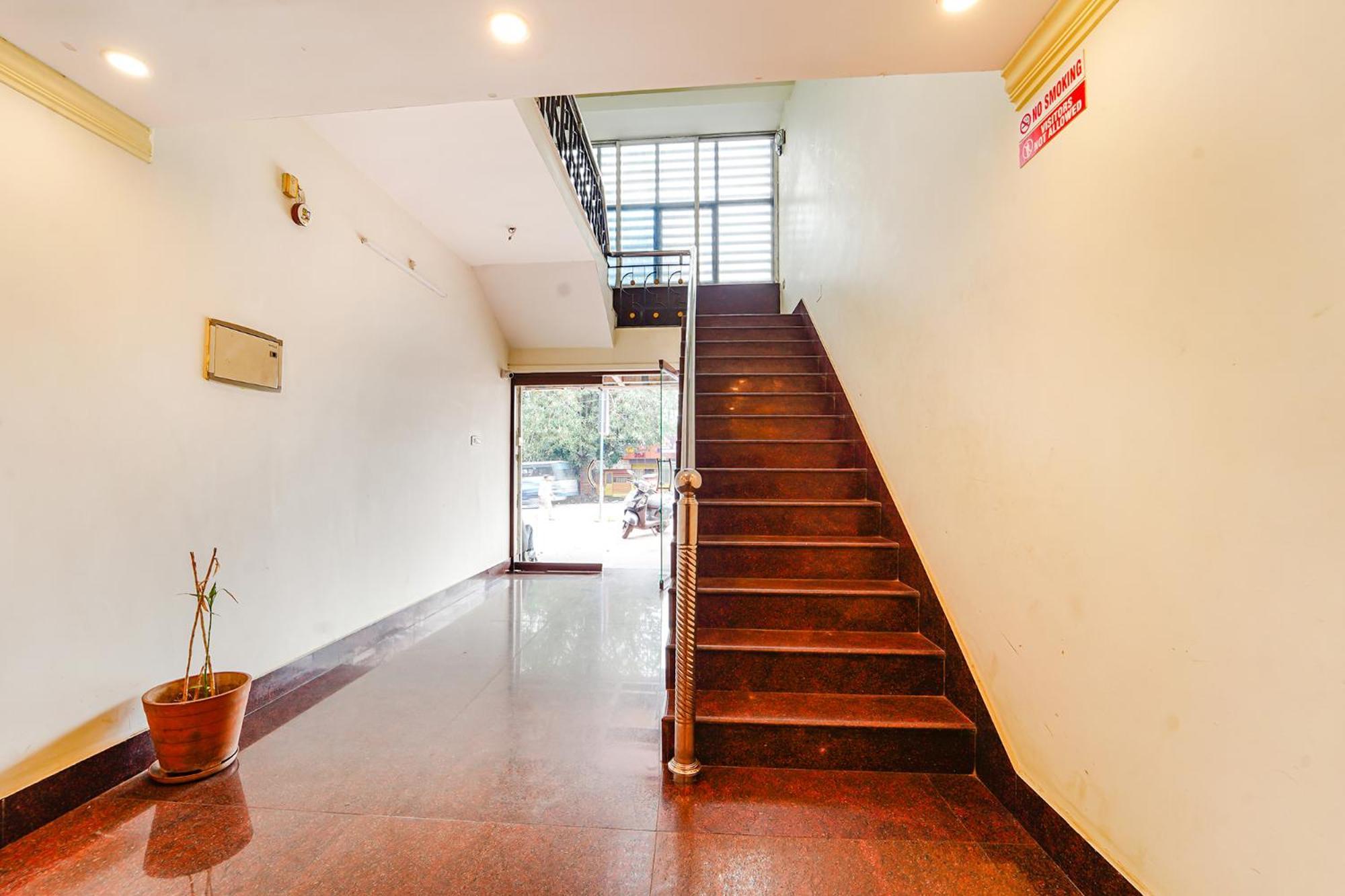 Fabexpress Majestic Inn Thiruvananthapuram Εξωτερικό φωτογραφία